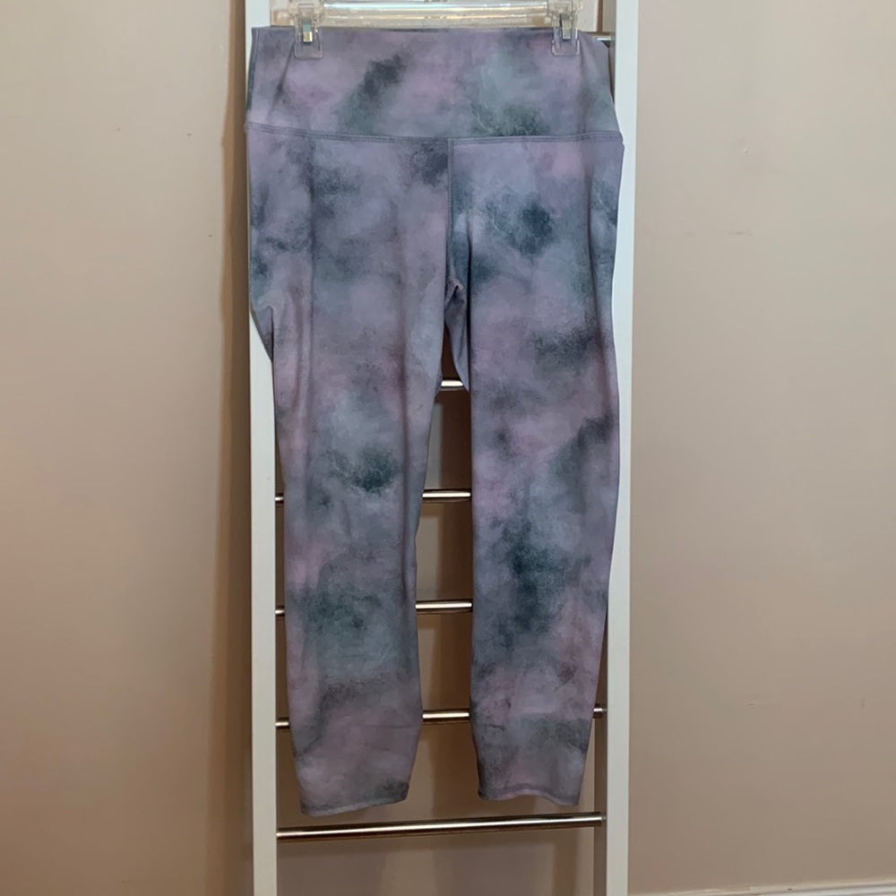 EVCR Tie Dye Work Out Capri